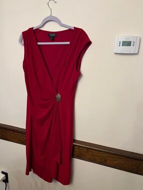 Lauren Ralph Lauren Red V-Neck Draped Midi Dress with Brooch
